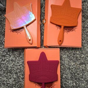 16 jeffree star mirrors